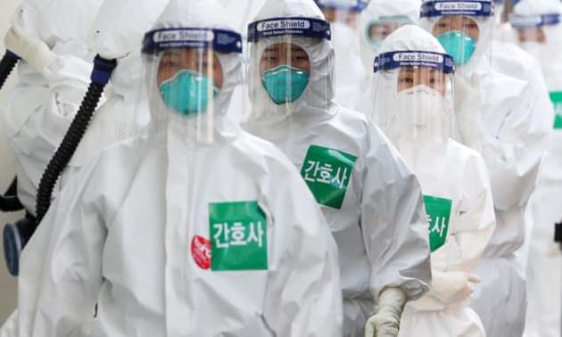 Почему Южной Корее удается справляться с коронавирусом