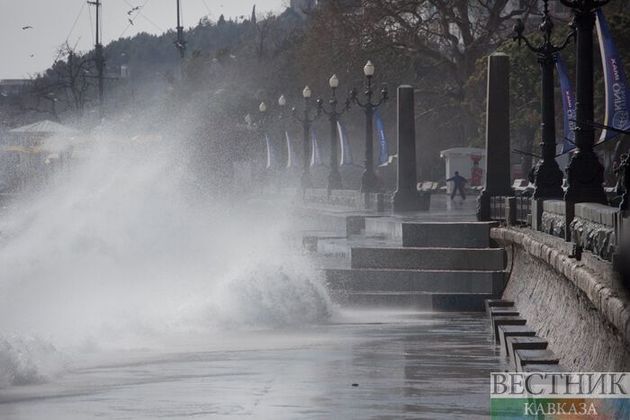 В середине недели на Крым обрушатся ливни и ветер 