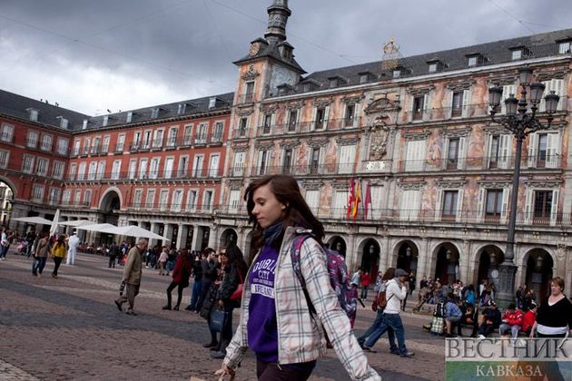 Жителям Испании разрешат гулять по улице со 2 мая