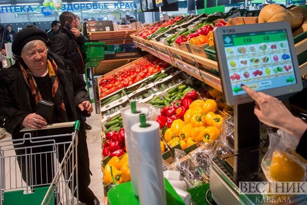 Фрукты и овощи сезонно подорожали в России