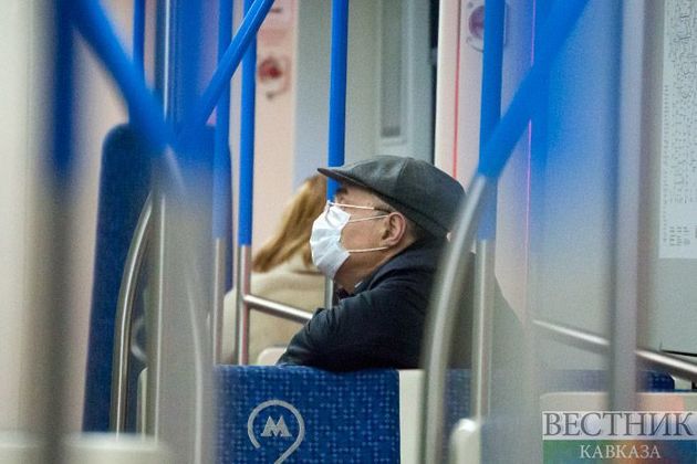 В московском метро усилили контроль за ношением масок и перчаток