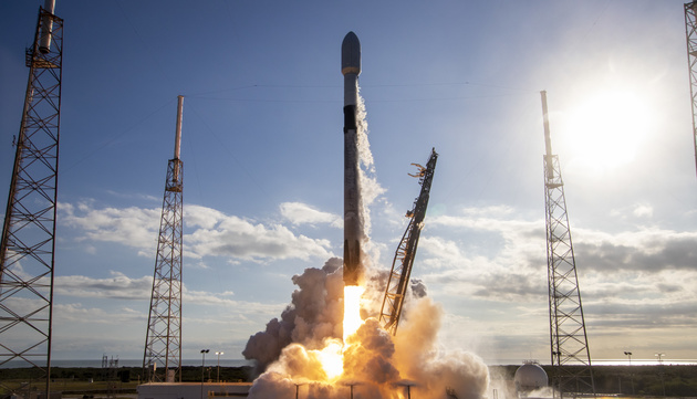 Falcon 9 вывела на орбиту интернет-спутники Starlink
