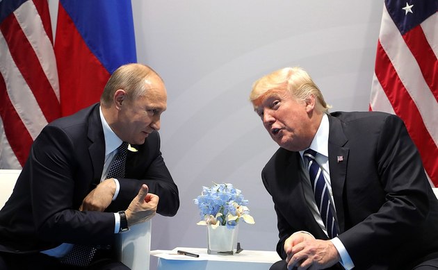 Джон Болтон: Трамп не является серьезным соперником для Путина