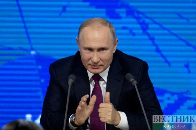 Путин показал "секретный" кабинет в Кремле