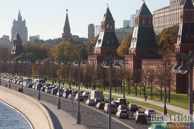 Москвичей попросили отложить поездки в центр на личных автомобилях