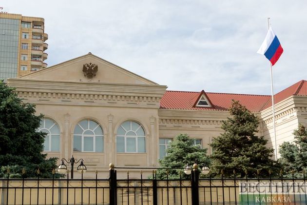 Более 270 россиян проголосовали по поправкам в Конституцию в Баку