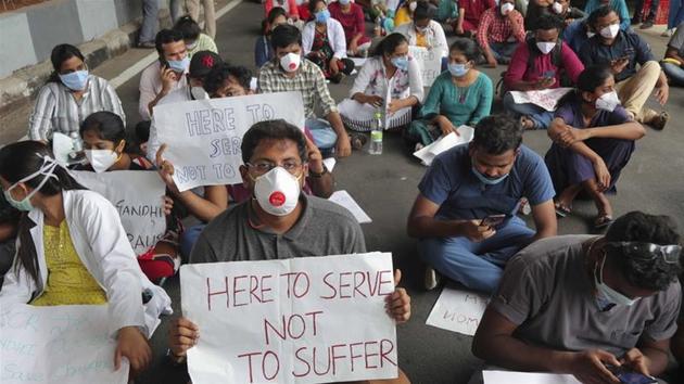 Коронавирус в Индии: ужасы пандемии