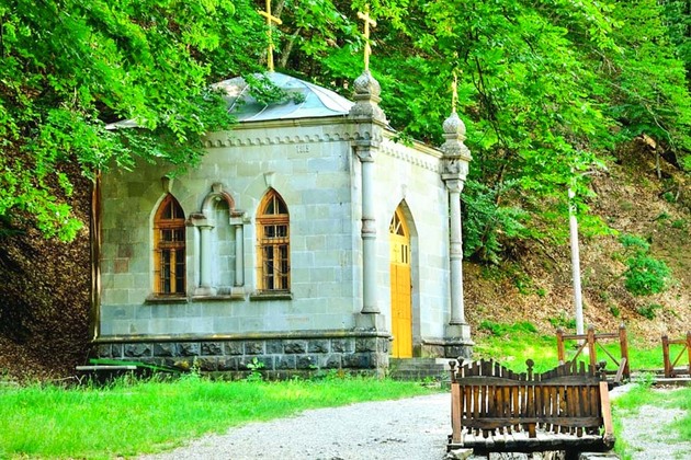 Косьмо-Дамиановский монастырь в Алуште стал землевладельцем