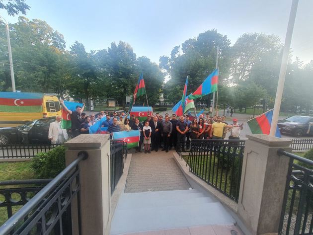 В Латвии прошла акция протеста против военных провокаций Армении 