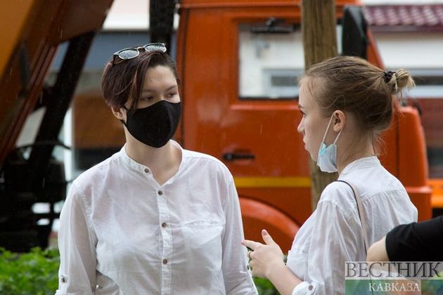 Детям до 5 лет и спортсменам разрешили не носить маски в Казахстане