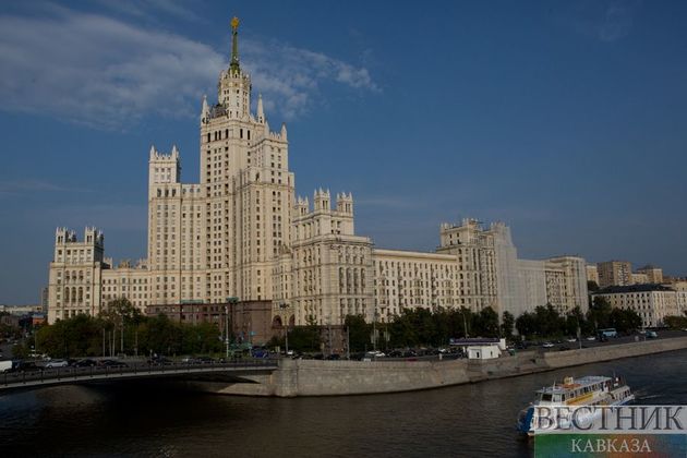 Москвичам пообещали выходные с "летними температурами и тихим ветром"
