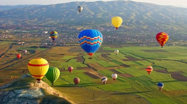 В турецкой Каппадокии возобновляют турполеты на воздушных шарах