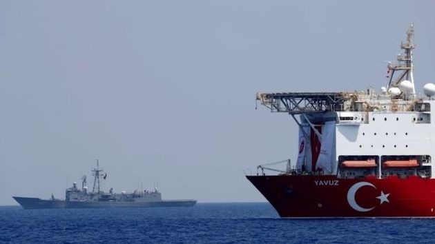 Лавров: Россия видит единственный путь решения спора Греции и Турции в Средиземном море