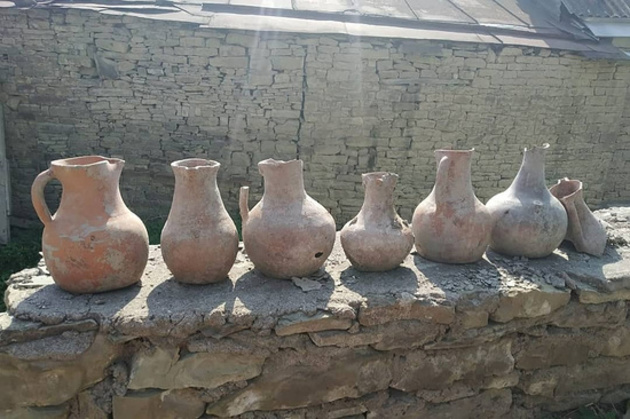 Житель дагестанского Уркараха нашел во дворе дома древнее захоронение