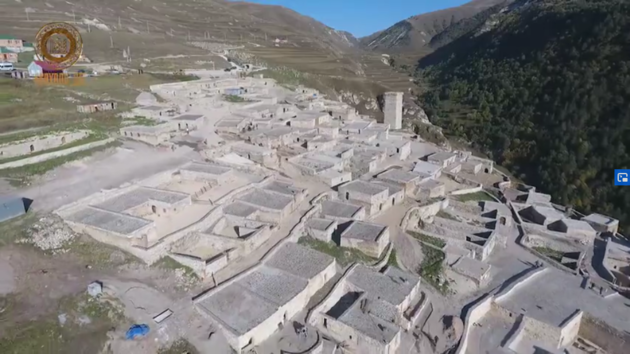 Две боевые башни и сто древних жилищ реконструировали в чеченском селе (ВИДЕО)