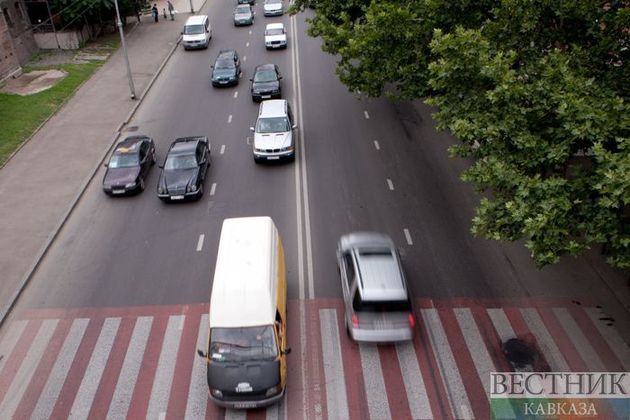 В центре Тбилиси временно ограничат транспортное движение 