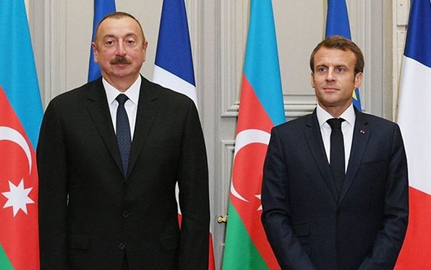 Эммануэль Макрон и Ильхам Алиев обсудили атаку Армении на Азербайджан 