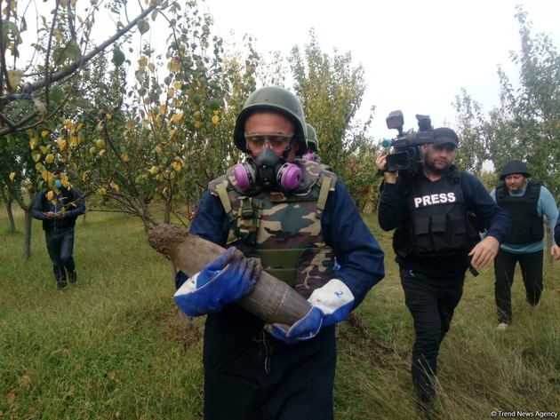 Представлены доказательства применения ВС Армении фосфорных бомб против мирного населения (ФОТО)