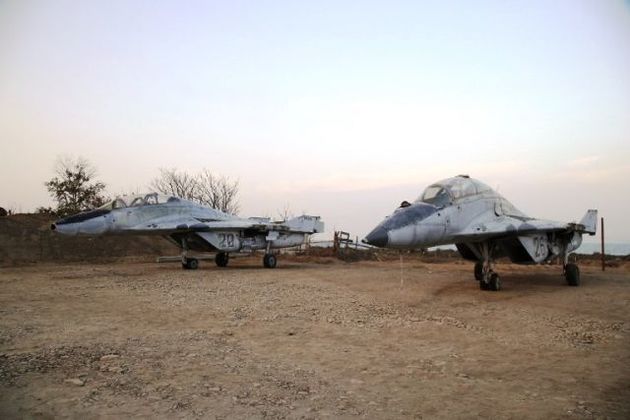 Парк "Патриот" в Дербенте пополнили два МиГ-24
