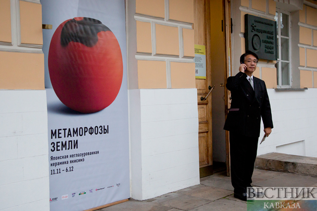 Японская неглазурованная керамика якисимэ в Москве (фоторепортаж)