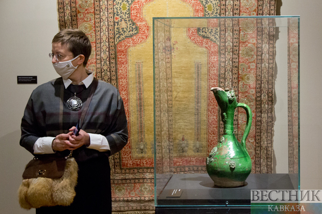 Османская керамика XVI-XIX вв. в Музее Востока (фоторепортаж)