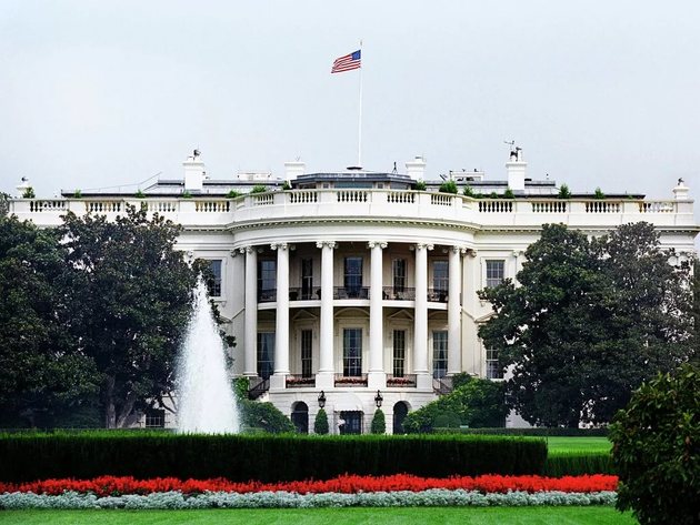 Как покидали Белый дом проигравшие выборы президенты (ВИДЕО)
