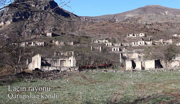 Вот как выглядит освобожденное село Гарыгышлаг Лачинского района (ВИДЕО)
