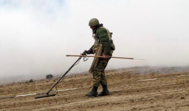 Российские саперы очистили от мин, заложенных ВС Армении, 150 гектаров земли Азербайджана