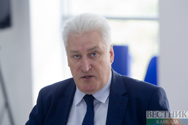 Коротченко: отставка Пашиняна невозможна - он должен выполнить трехстороннее заявление
