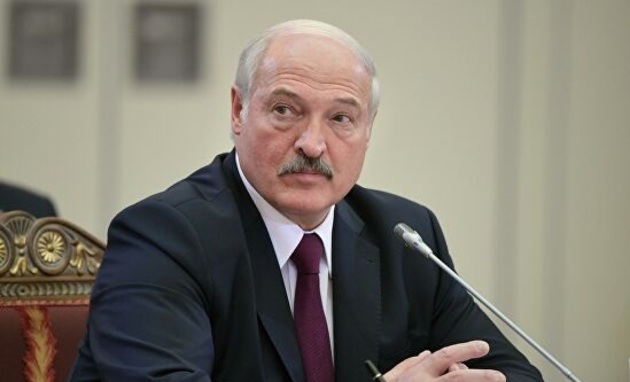 Лукашенко пожаловался на беспрецедентное давление 