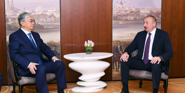 Президент Казахстана поздравил Ильхама Алиева с днем рождения