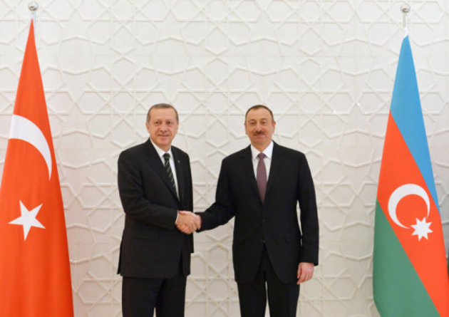 Эрдоган поздравил Алиева с днем рождения