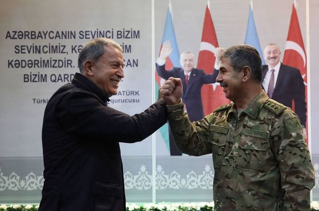 Министры обороны Азербайджана и Турции укрепляют воинское братство