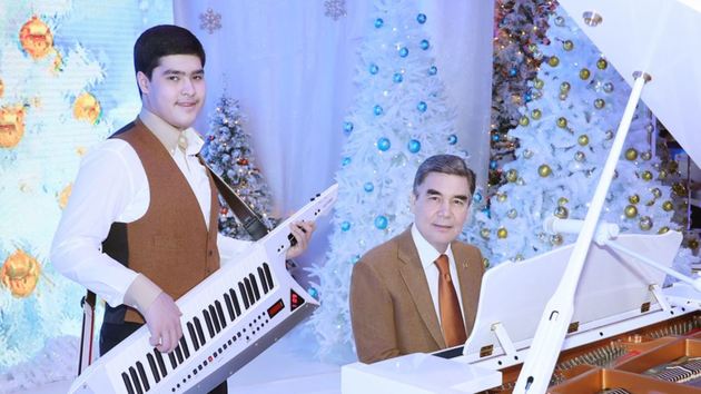 Гурбангулы Бердымухамедов представил новогоднее опровержение пантюркизма
