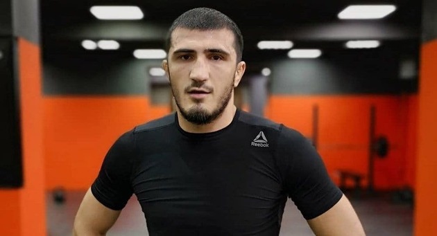 Рамазан Эмеев победил на турнире UFC в Абу-Даби