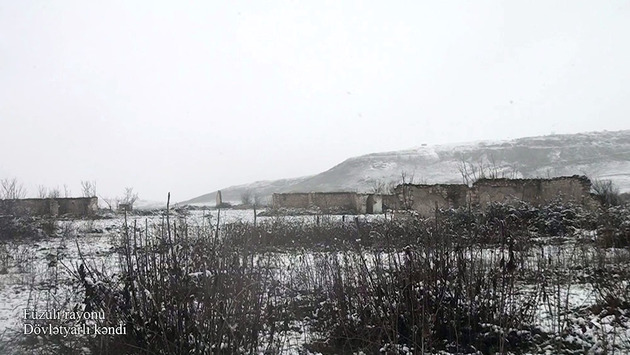 Оккупанты не оставили камня на камне от азербайджанского села Довлятъярлы (ФОТО/ВИДЕО)