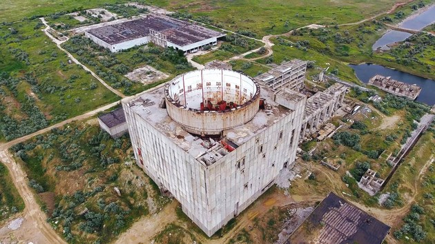 Недостроенную в 1980-х АЭС демонтируют в Крыму 