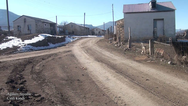 Минобороны Азербайджана показало село Джинли Агдамского района (ВИДЕО)