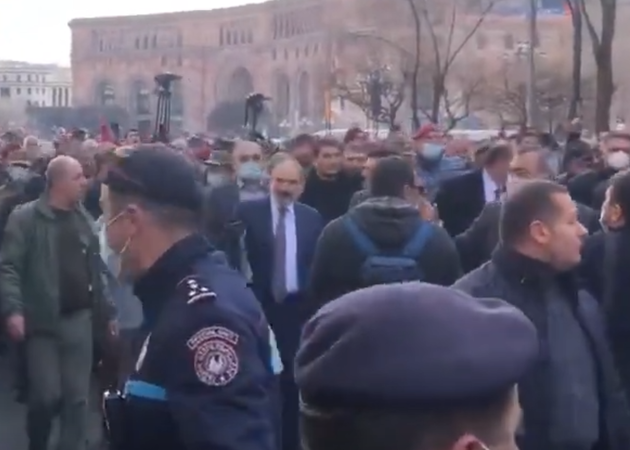 Пашинян назвал свое заявление о попытке переворота "сделанным на эмоциях"