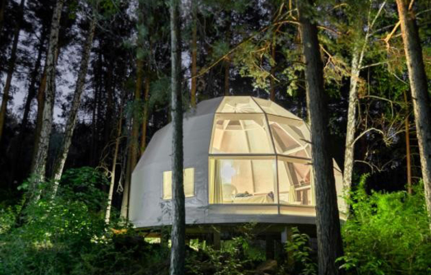 В Железноводске приглашают отдохнуть в палатках с панорамными крышами 