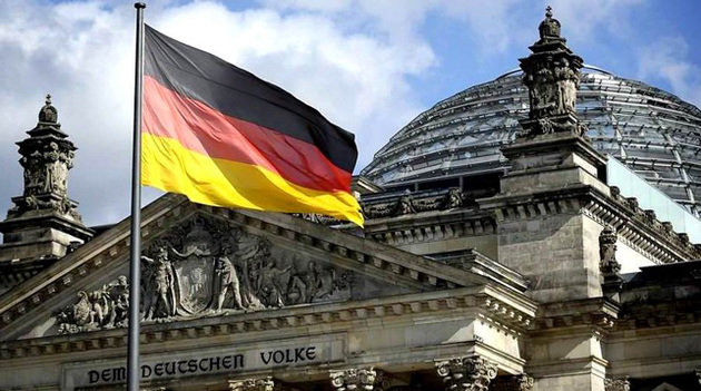 Суд Германии запретил разведке считать "экстремистской" симпатизирующую России партию