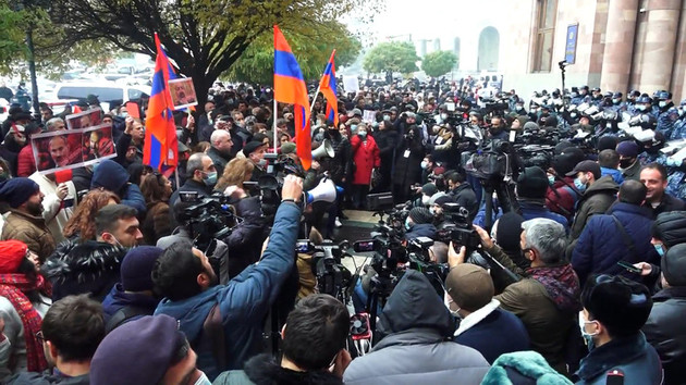 Оппозиция Армении разблокирует проспект Баграмяна 