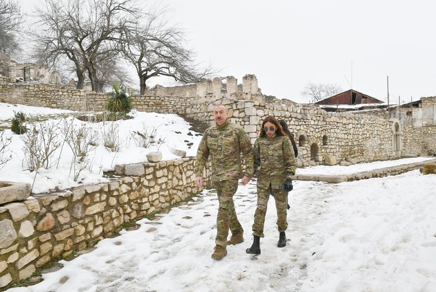 Ильхам Алиев и Мехрибан Алиева посетили Физулинский и Ходжавендский районы (ФОТО/ВИДЕО)