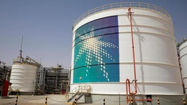 Хуситы напали на нефтяной объект Saudi Aramco