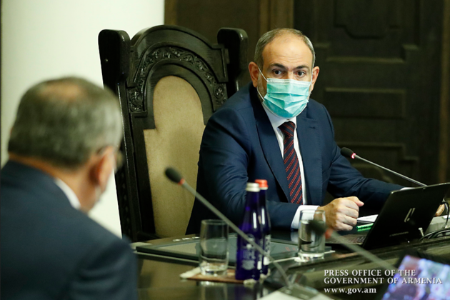 Пашинян созывает экстренное заседание парламента