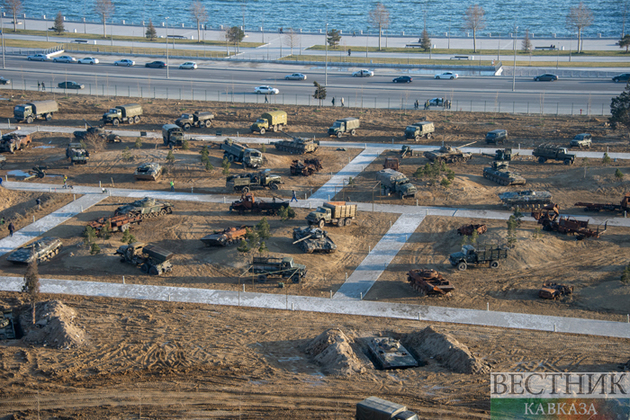 Парк военных трофеев в Баку (ФОТО)