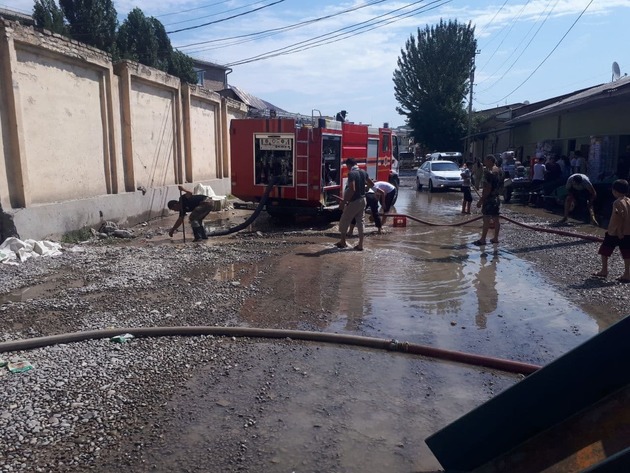 Ливни вызвали сели и затопления в Наманганской области (ФОТО)
