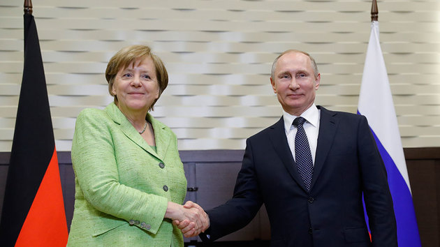 Путин и Меркель обсудили "Северный поток-2" 