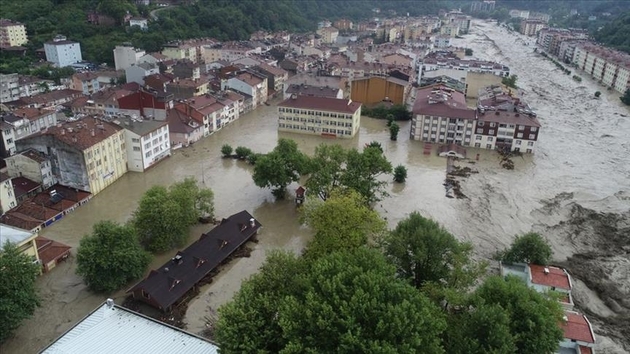 Власти Турции уточнили число жертв наводнений