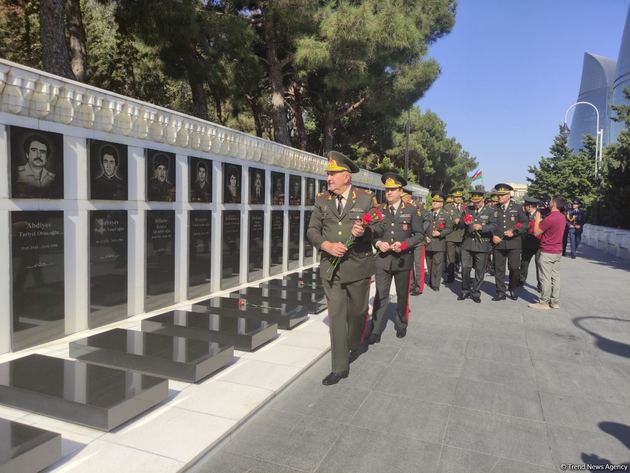 В Баку празднуют 103-летие освобождение города Кавказской исламской армией (ФОТО)